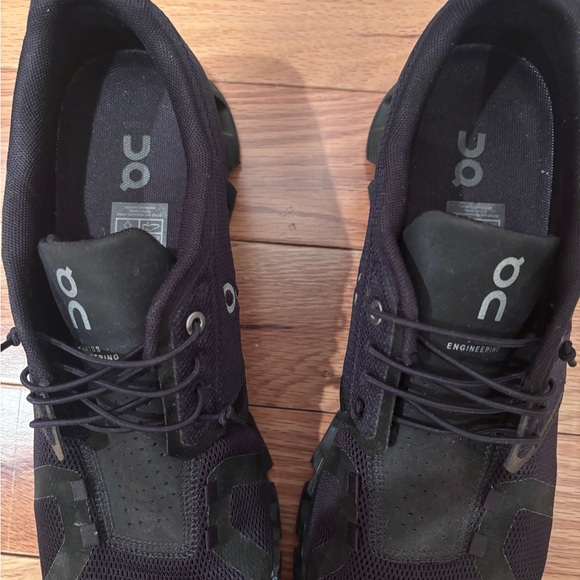 On Running Men's Black Athletic Shoes